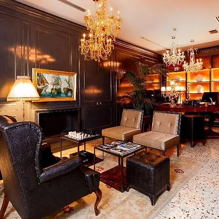 The Glam Boutique & Hotel