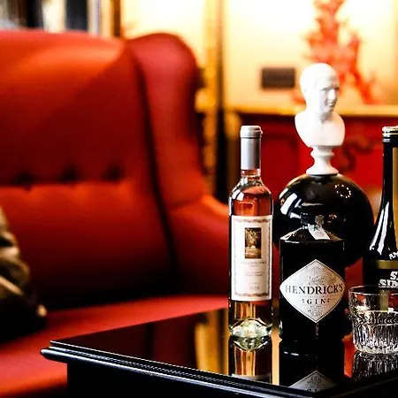 The Glam Boutique & Hotel