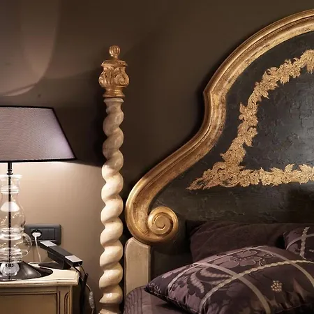 The Glam Boutique & Vicenza