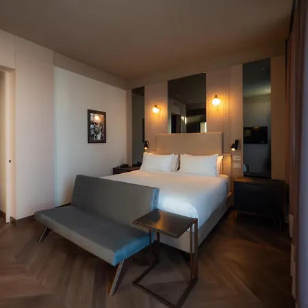 The Glam Boutique & Hotel