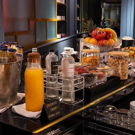 The Glam Boutique & Vicenza