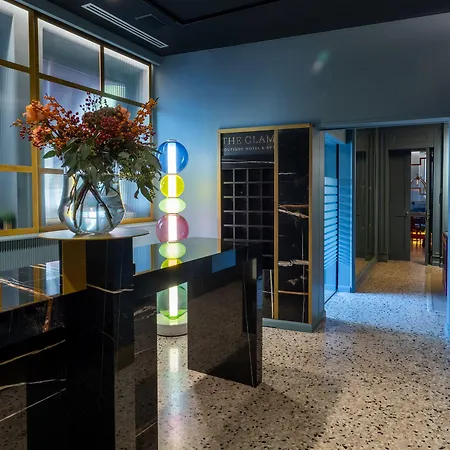 The Glam Boutique & ויצ'נצה