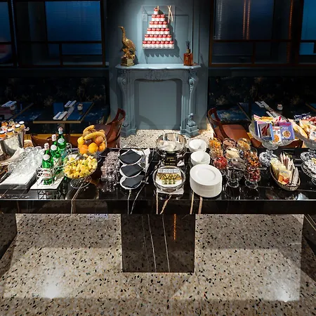 The Glam Boutique & Hotel