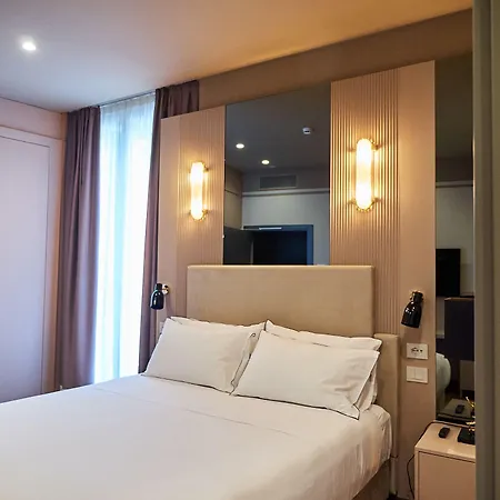 Hotel The Glam Boutique & 4*