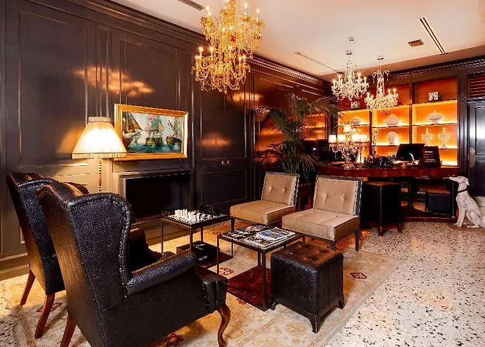 The Glam Boutique & Отель