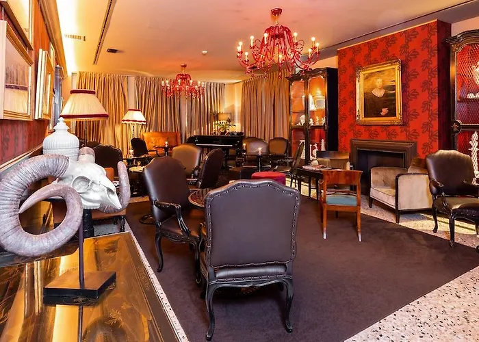 Отель The Glam Boutique &