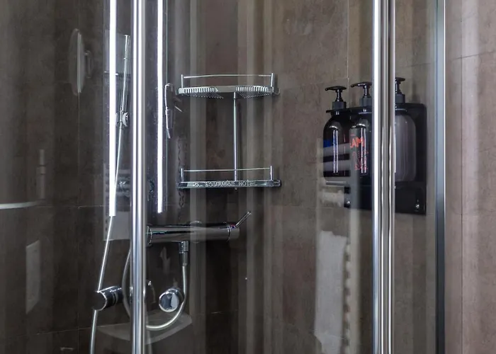 The Glam Boutique & Виченца