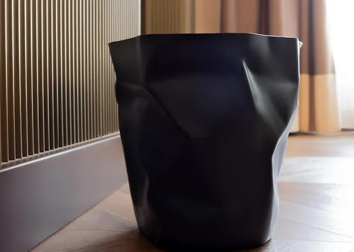 The Glam Boutique & 4*