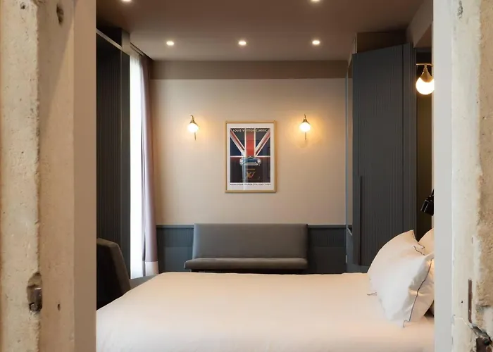 Отель The Glam Boutique &