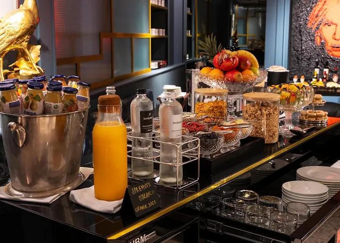 The Glam Boutique & Виченца