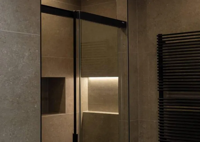 The Glam Boutique & Виченца